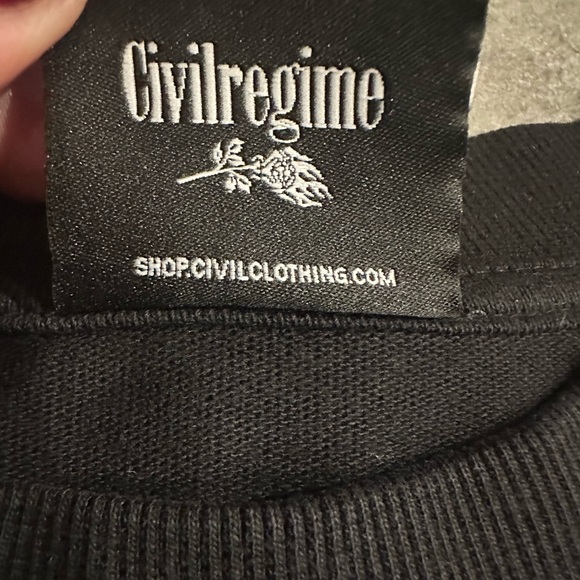 Stylish Black Graphic Tee for Men Beetle Juice Colab NWT Size Medium - Picture 10 of 11